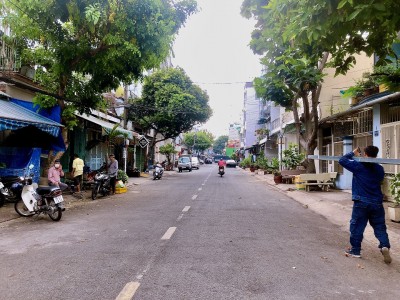 Bán nhà mặt tiền khu Nguyễn Sơn.P.Phú Thạnh ,DT:6.5x19m đúc 1 lầu giá 12.5 tỷ